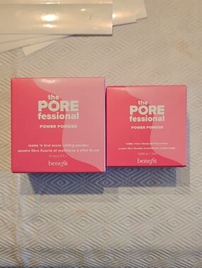 Benefit The POREfessional Power Powder - 1 x 8g, 1 x 4g